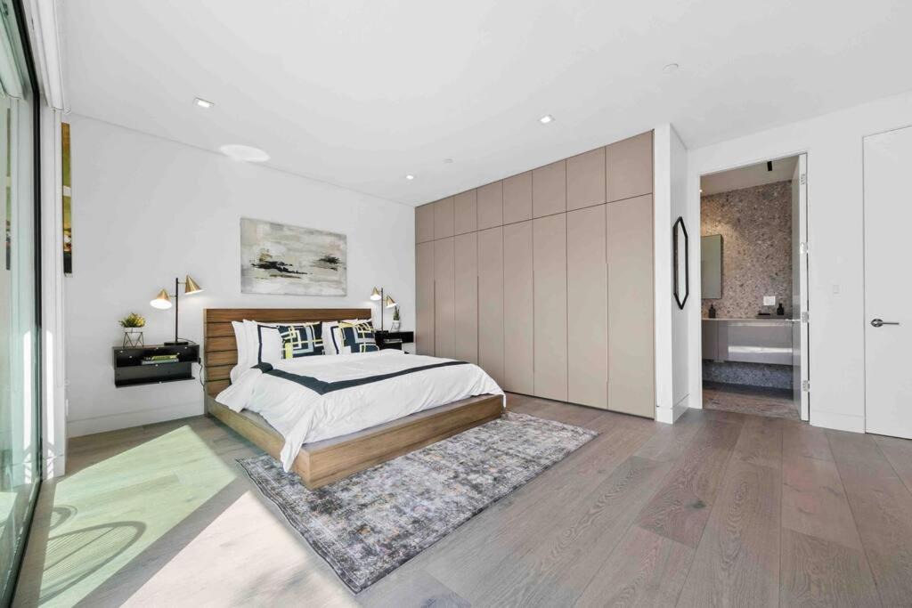 Photo of Bedroom in Melrose