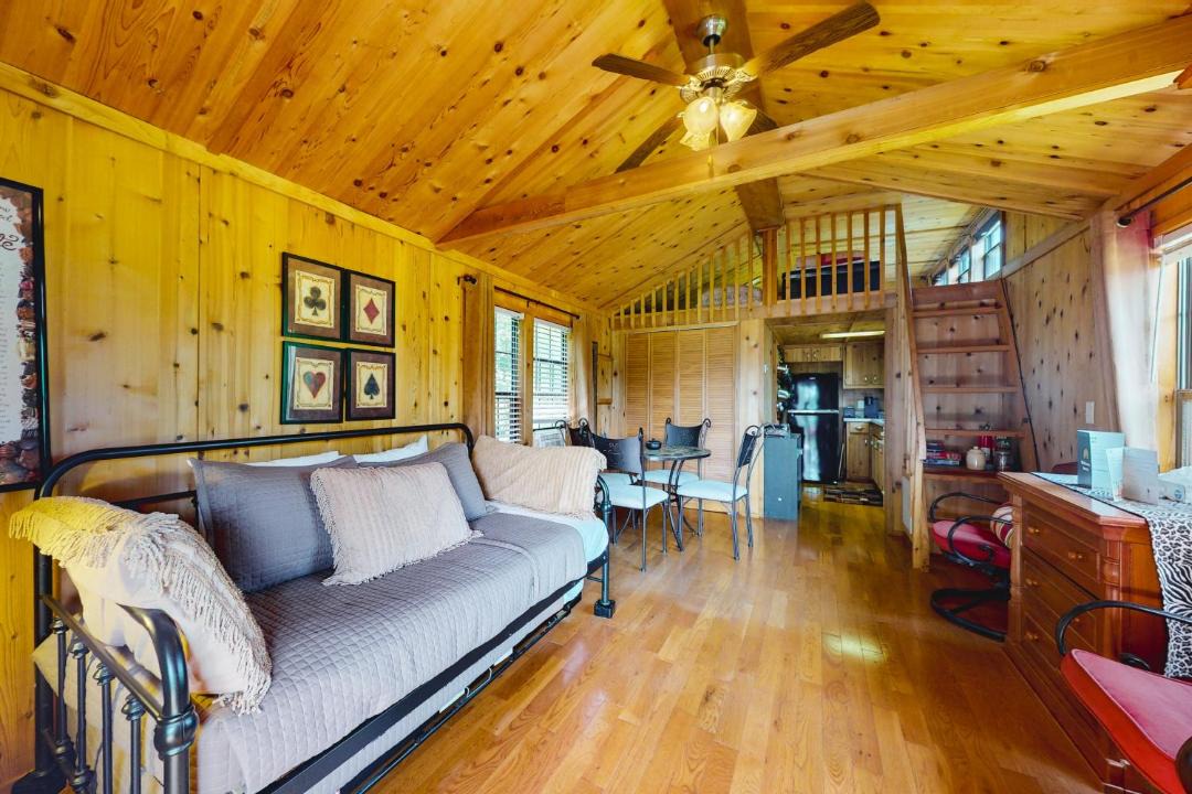 Photo of Livingroom in Hector