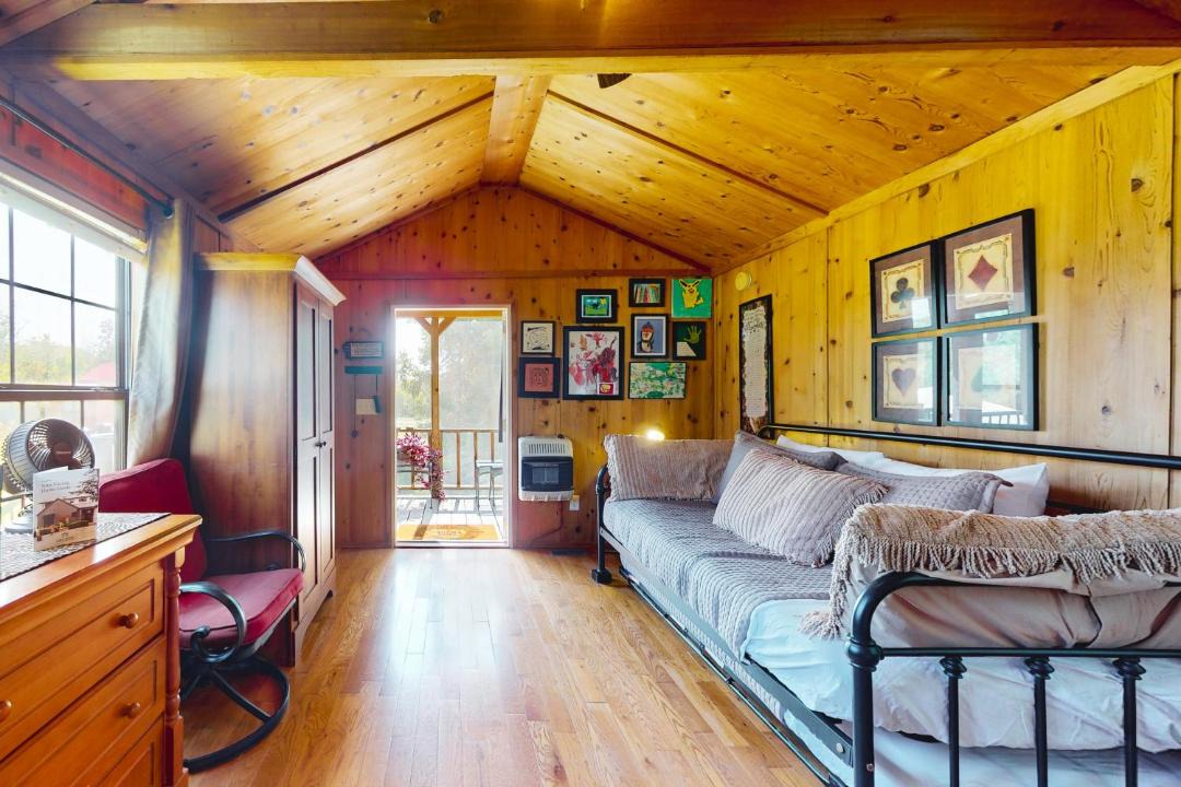 Photo of Livingroom in Hector