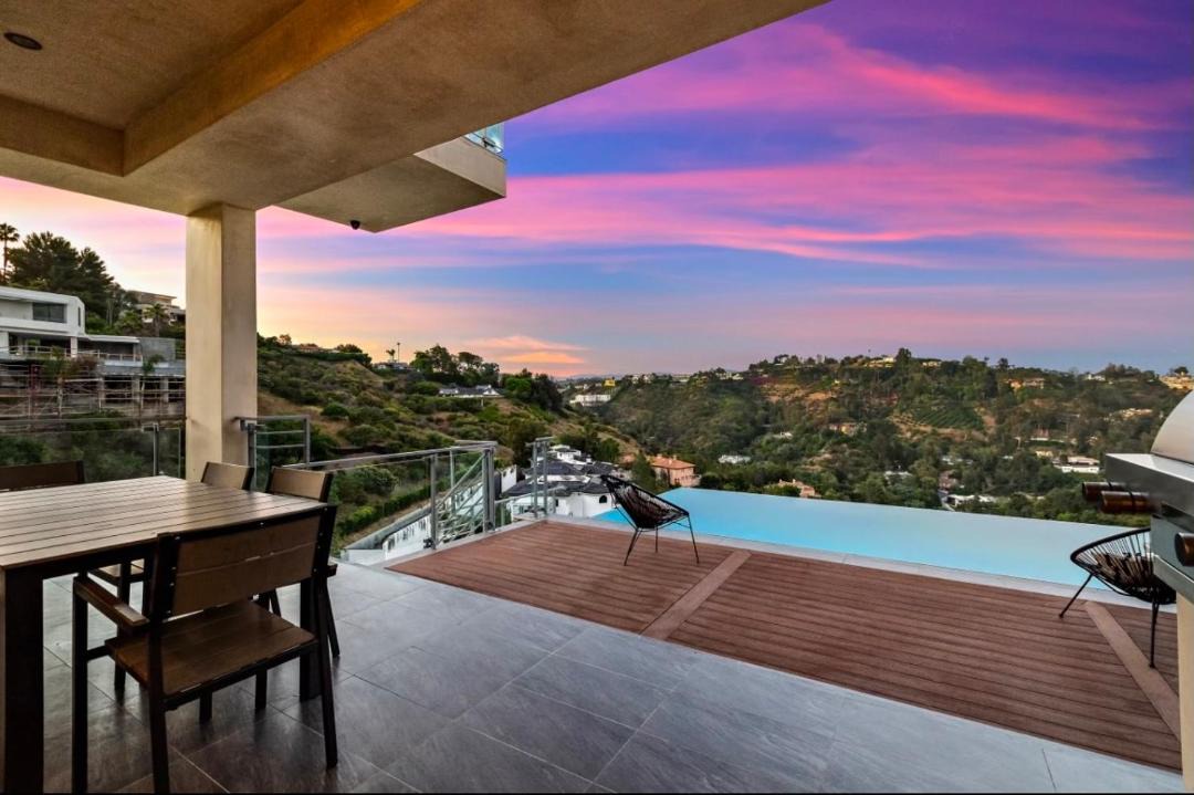 Photo of Others in Bel Air