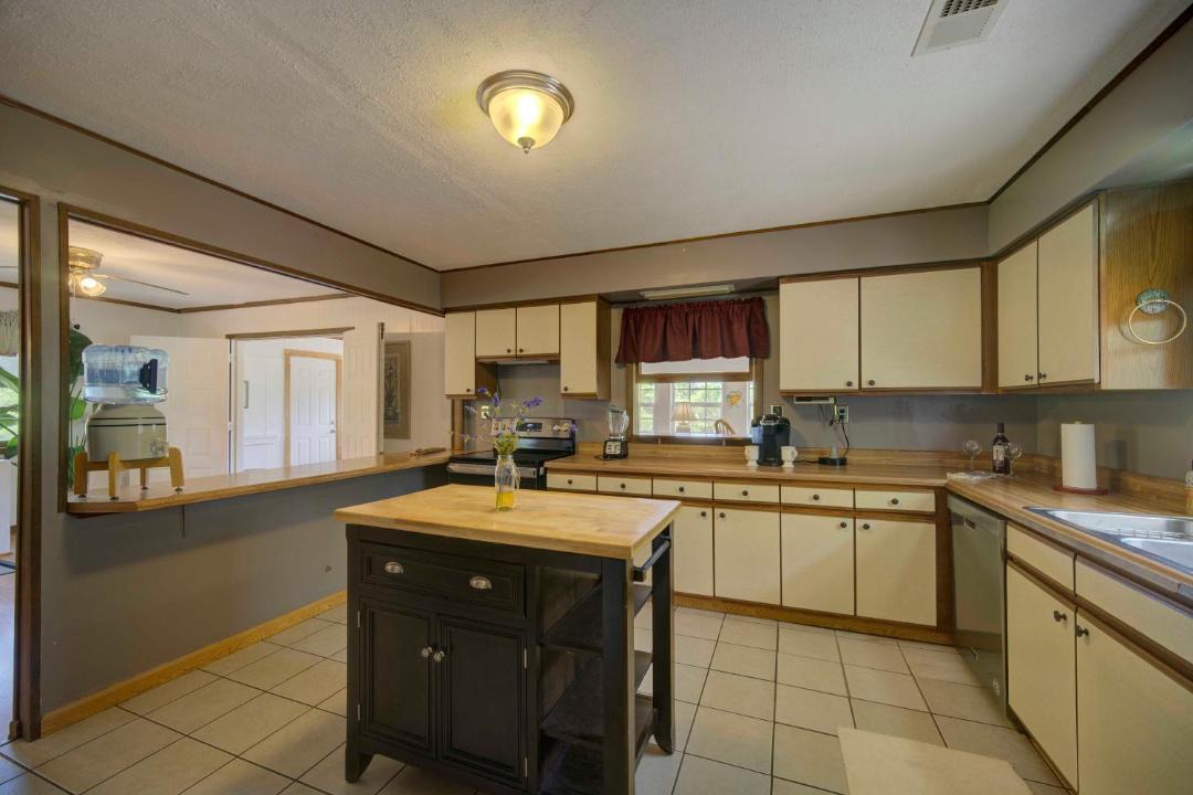 Photo of Kitchen in Carova Beach