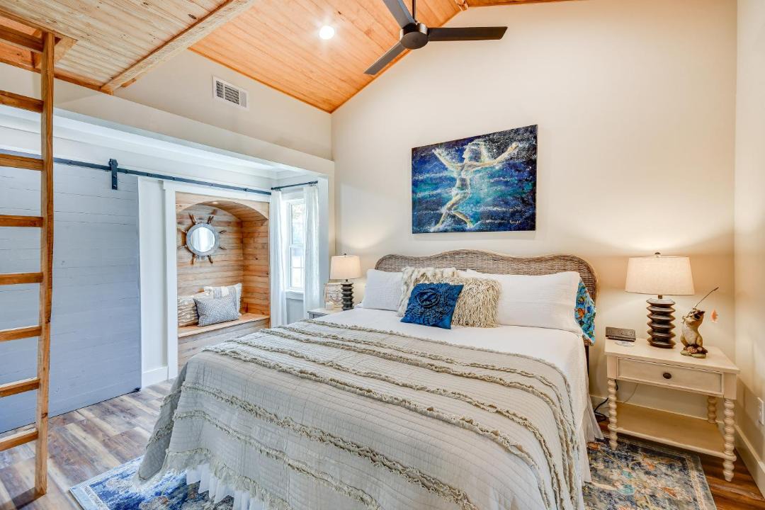 Photo of Bedroom in Dadeville