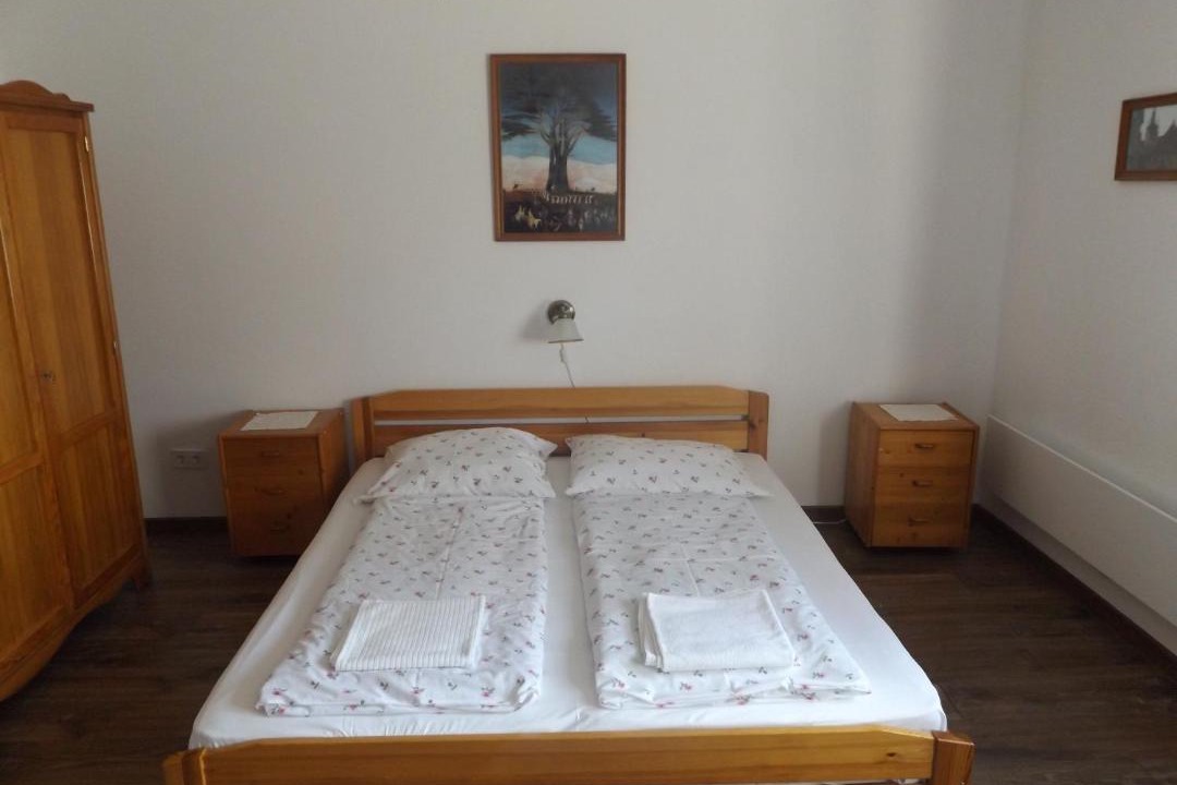 Photo of Bedroom in Kerkakutas
