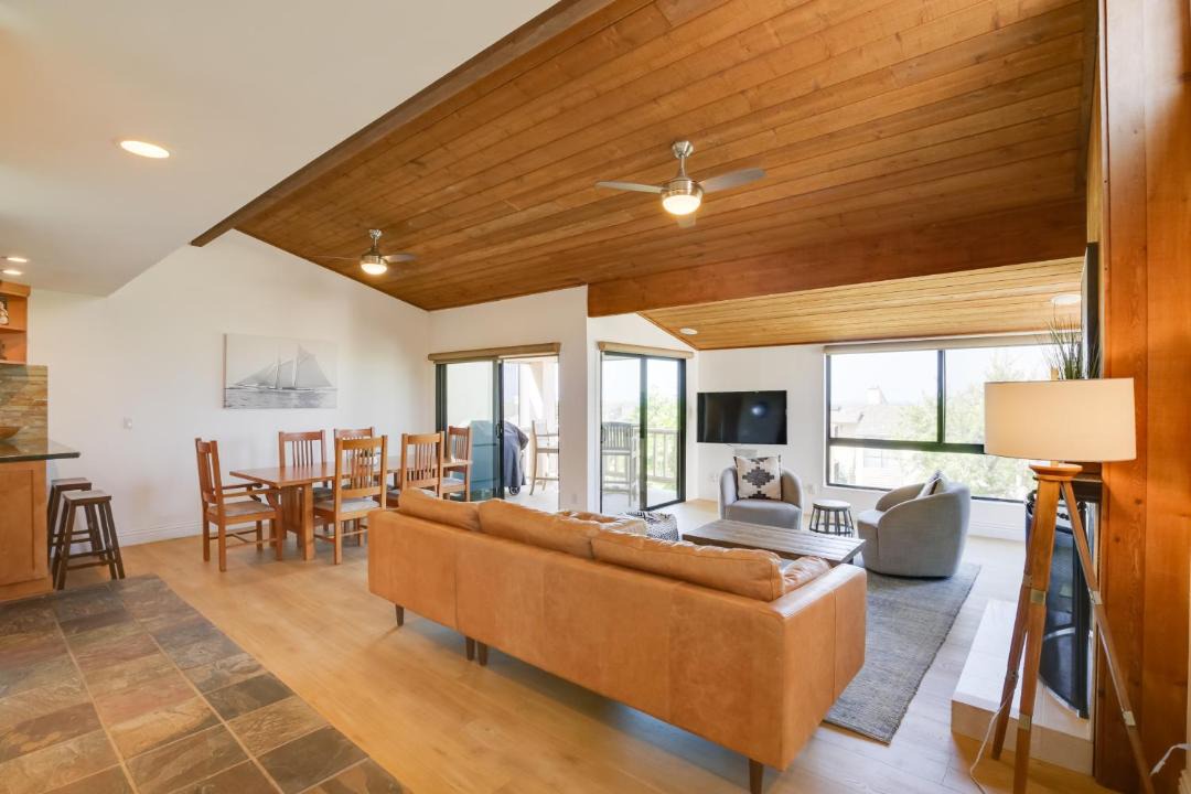 Photo of Livingroom in Solana Beach