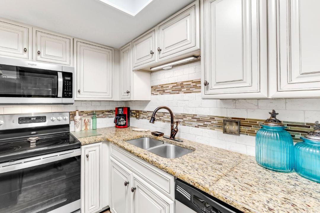 Photo of Kitchen in Orange Beach