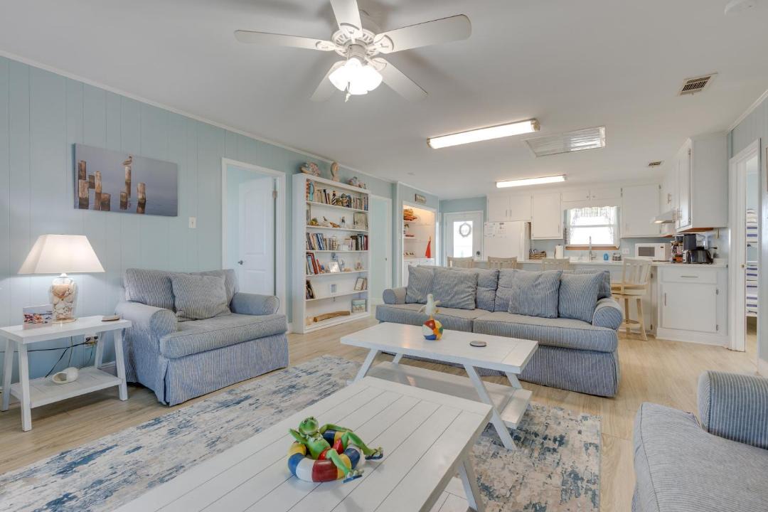 Photo of Livingroom in Silver Cay