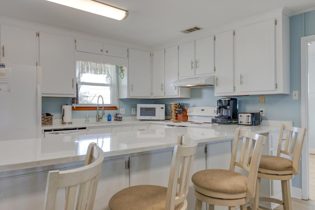 Photo of Kitchen in Silver Cay
