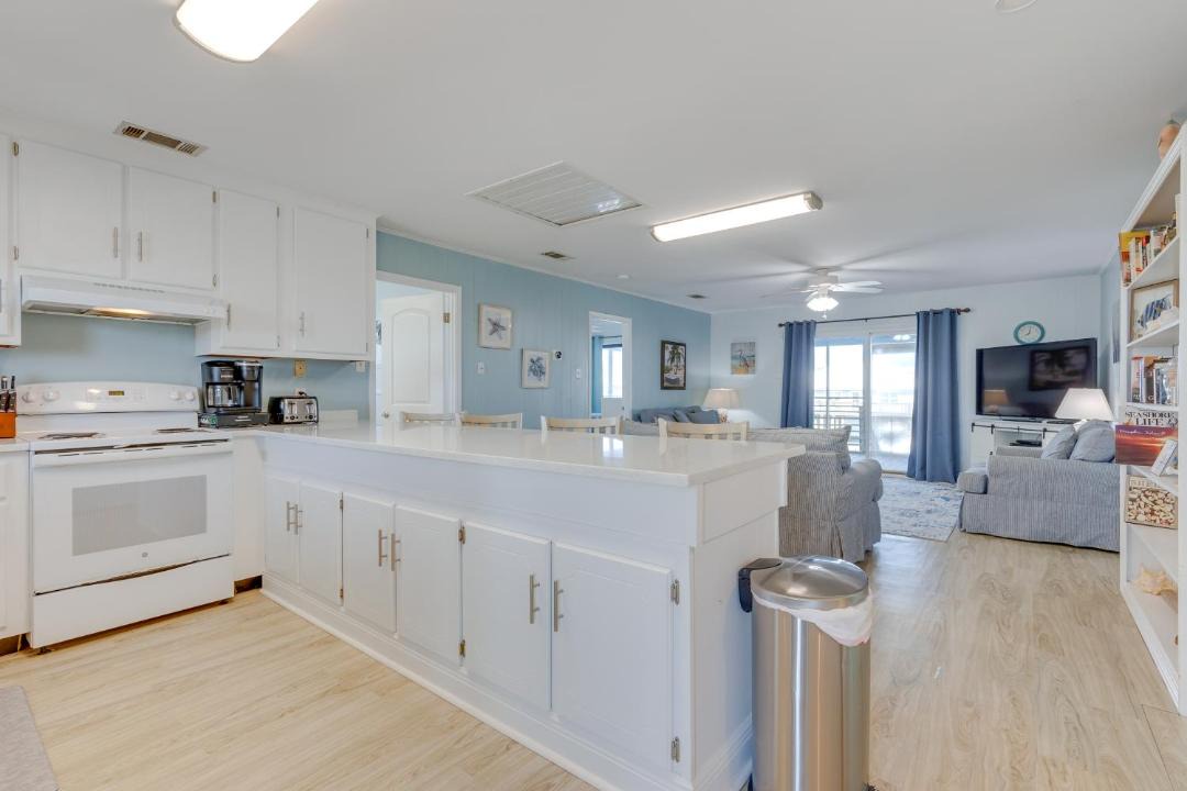 Photo of Kitchen in Silver Cay