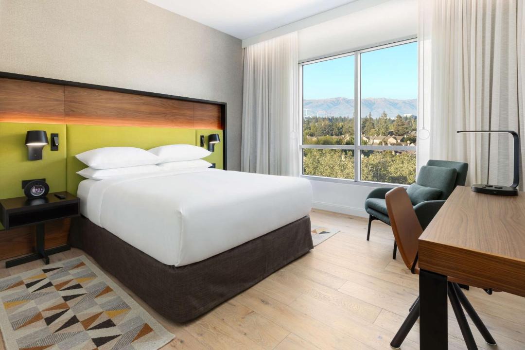 Photo of Bedroom in Mountain View