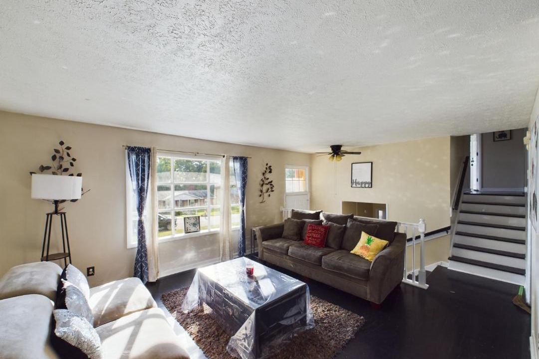Photo of Livingroom in Pine Forest