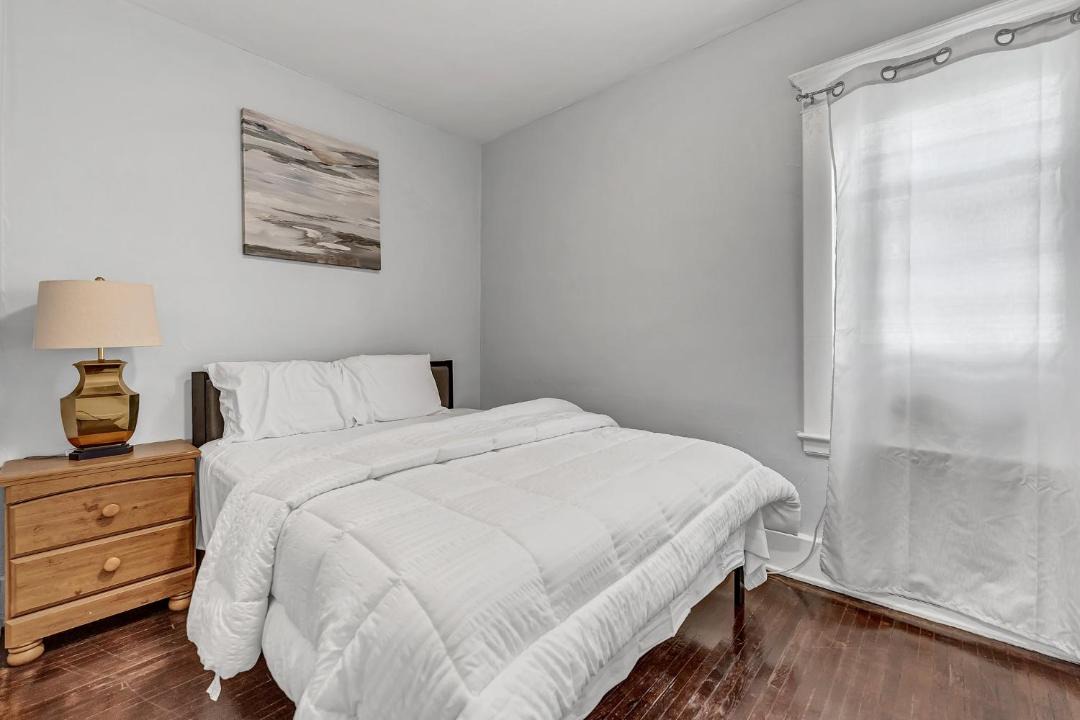 Photo of Bedroom in North Buffalo