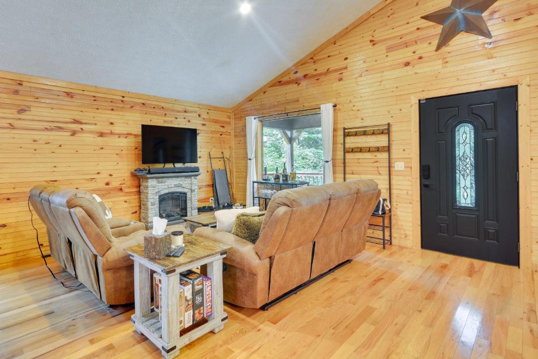 Photo of Livingroom in Woodlawn