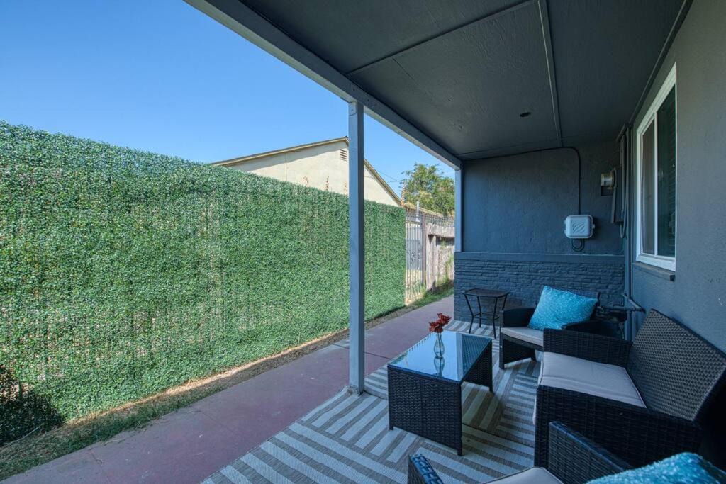 Photo of Patio Balcony in Raisin