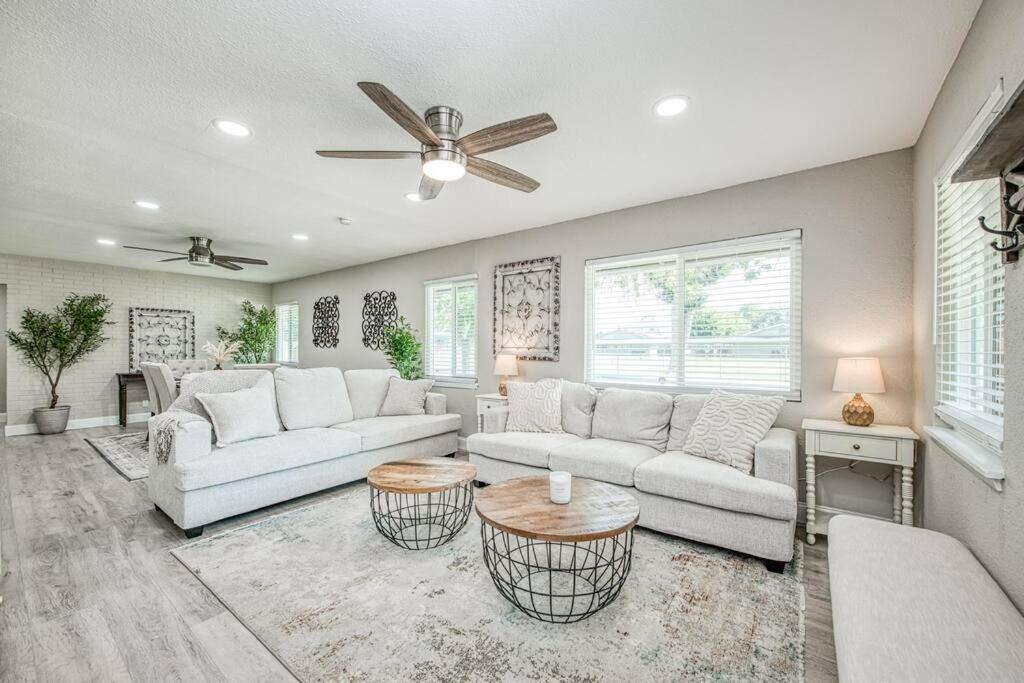 Photo of Livingroom in Raisin