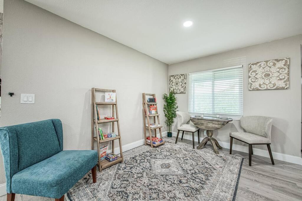 Photo of Livingroom in Raisin
