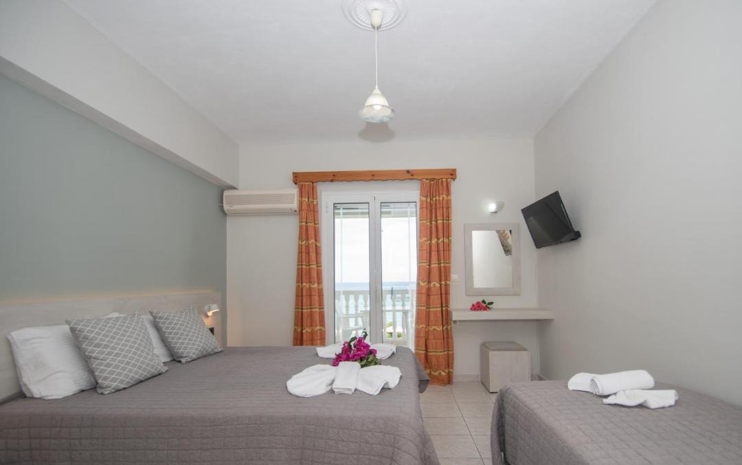 Photo of Bedroom in Amoudi