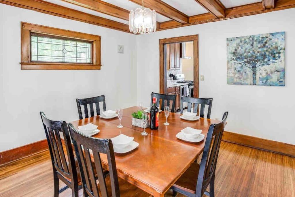 Photo of Livingroom in Rochester