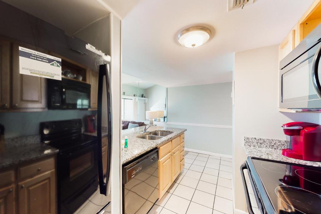 Photo of Kitchen in Orange Beach
