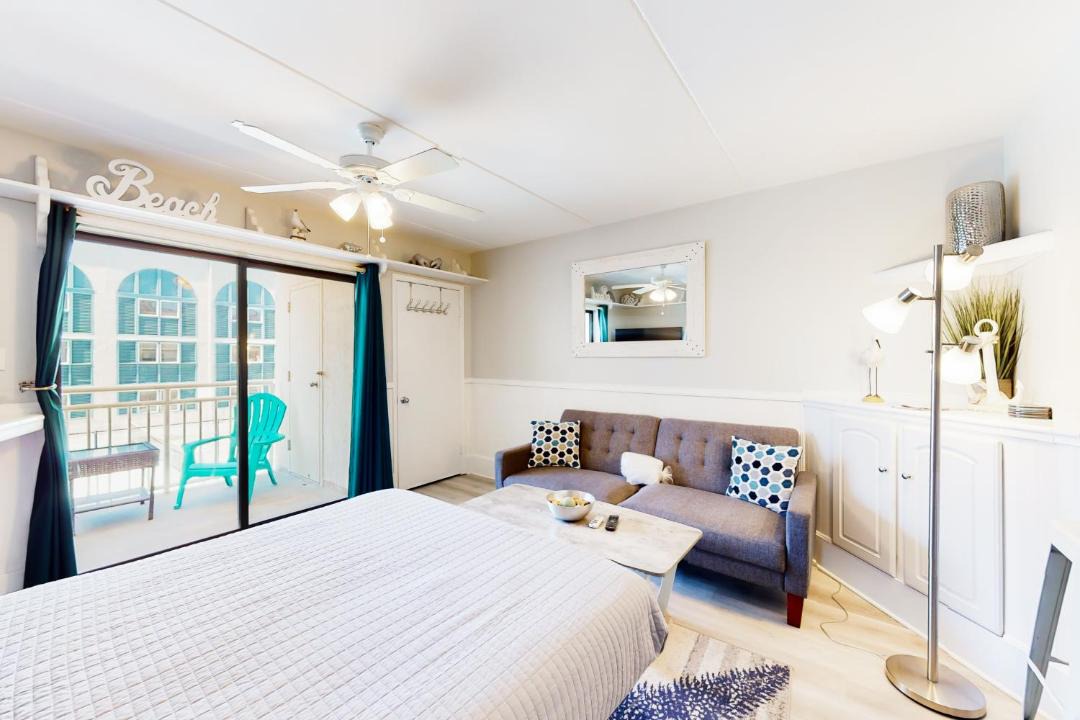 Photo of Bedroom in Orange Beach