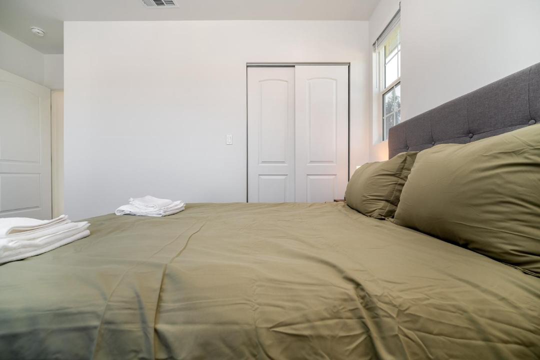 Photo of Bedroom in Inglewood
