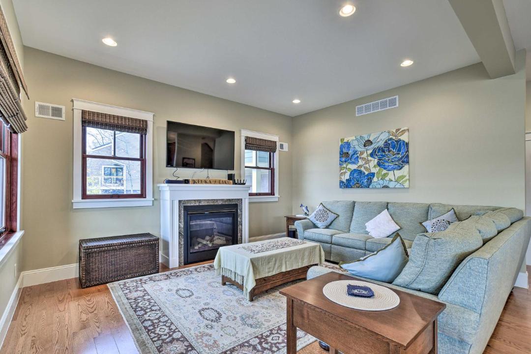 Photo of Livingroom in Hammondsport