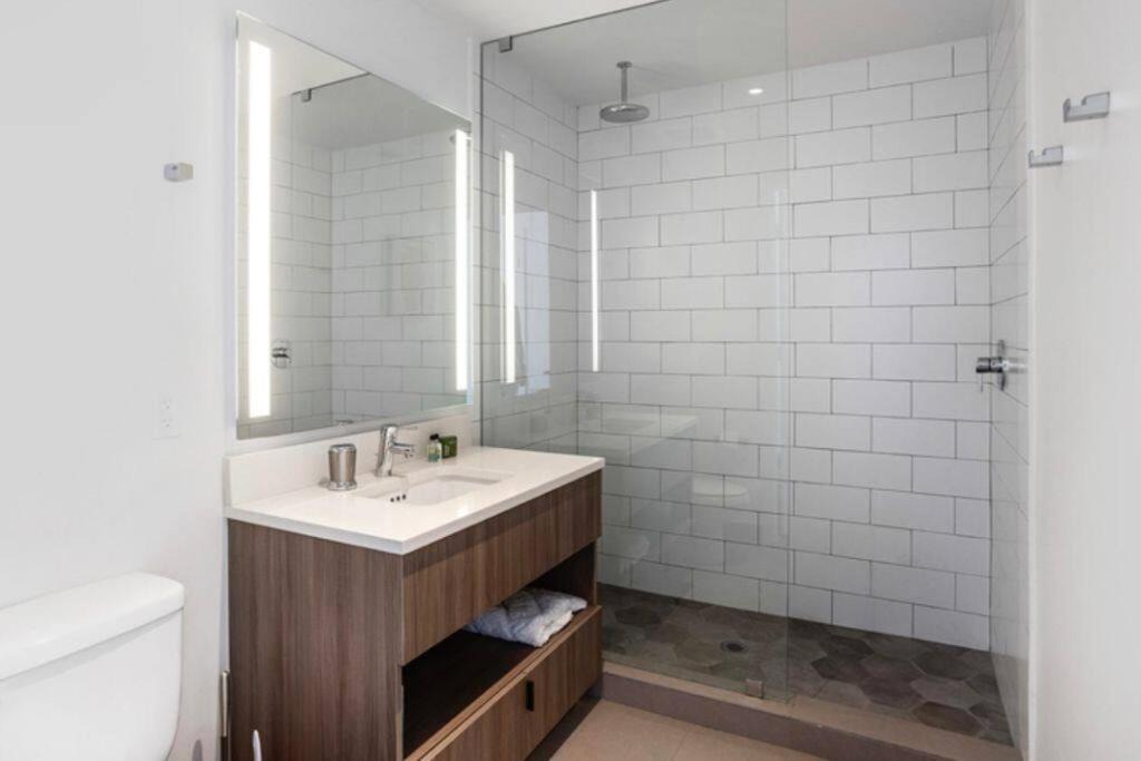 Photo of Bathroom in Riverwalk Fort Lauderdale