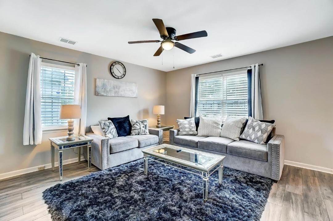 Photo of Livingroom in Paw Creek