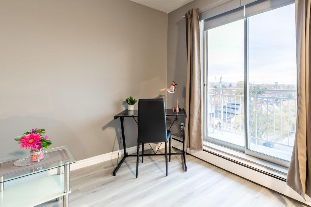 Photo of Livingroom in Rosedale