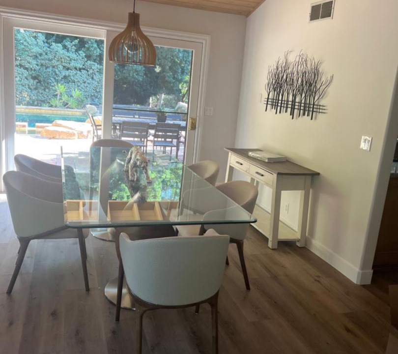 Photo of Livingroom in Calabasas