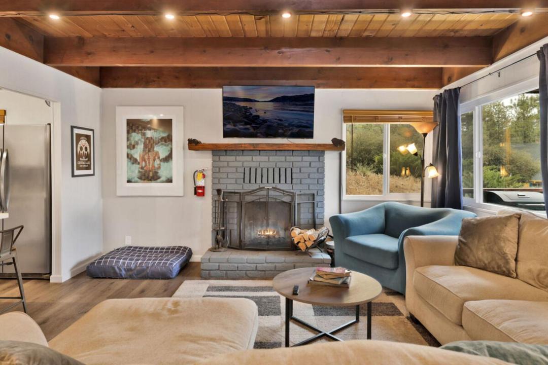 Photo of Livingroom in Moonridge