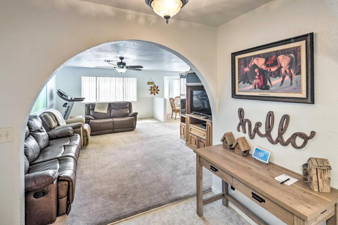 Photo of Livingroom in Sunridge Estates