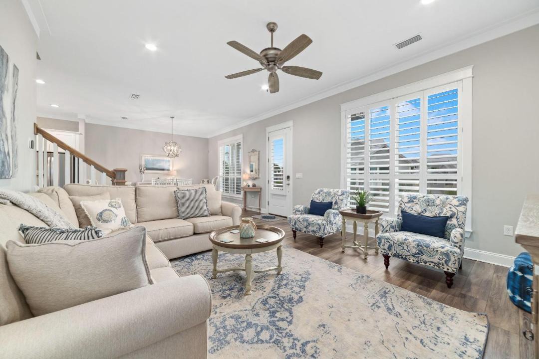Photo of Livingroom in Orange Beach