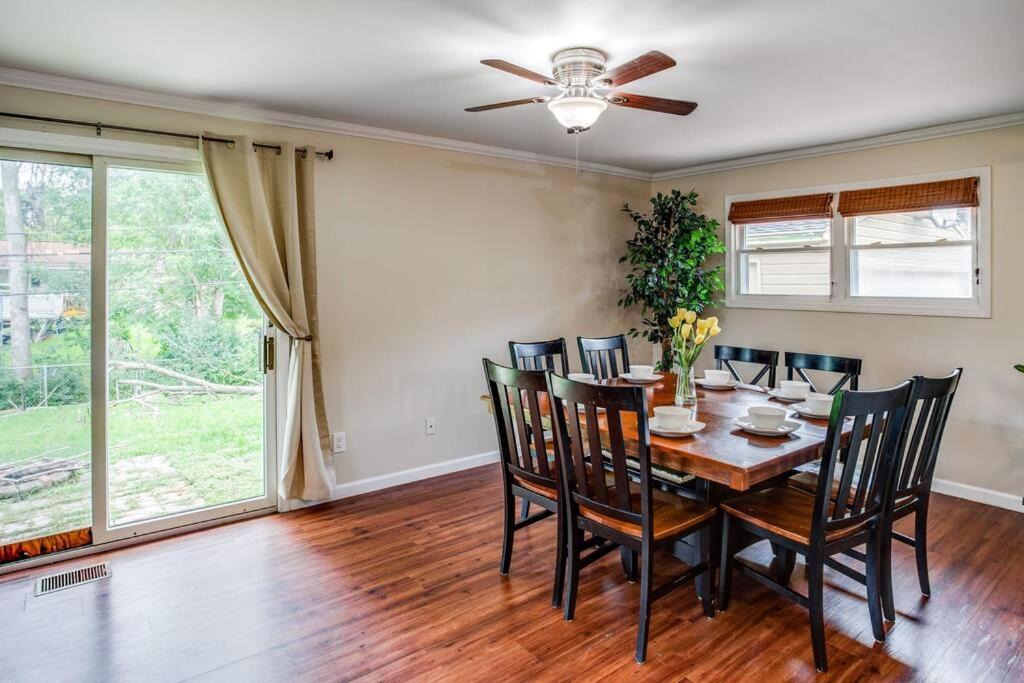 Photo of Livingroom in Rochester