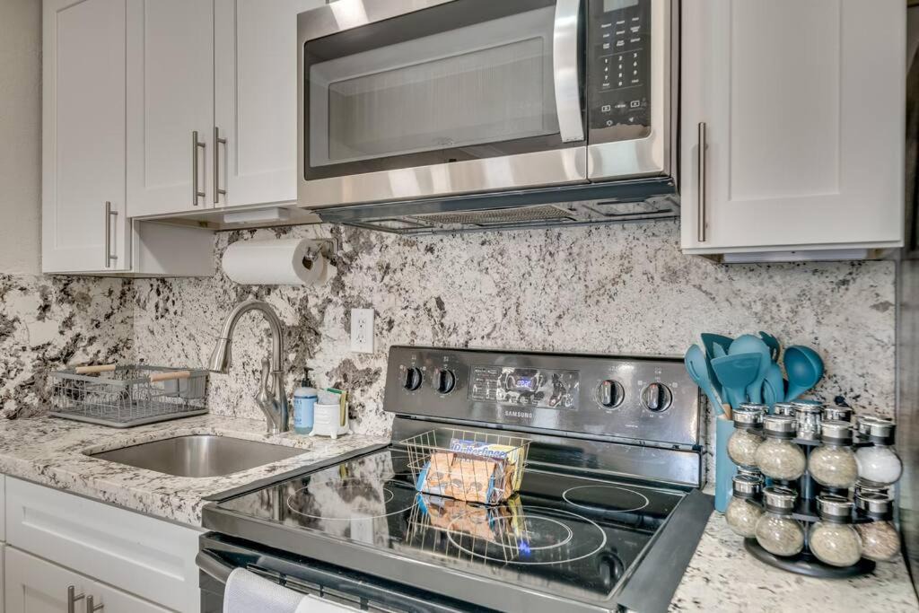 Photo of Kitchen in Central Fort Lauderdale