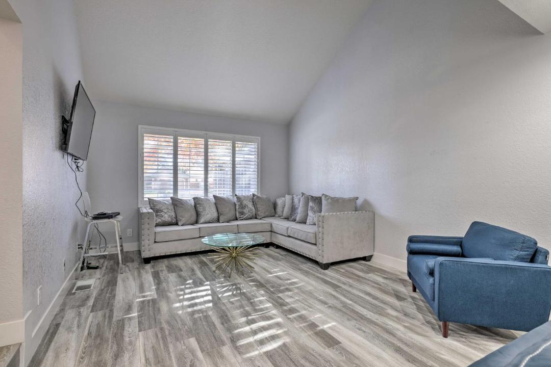 Photo of Livingroom in Modesto