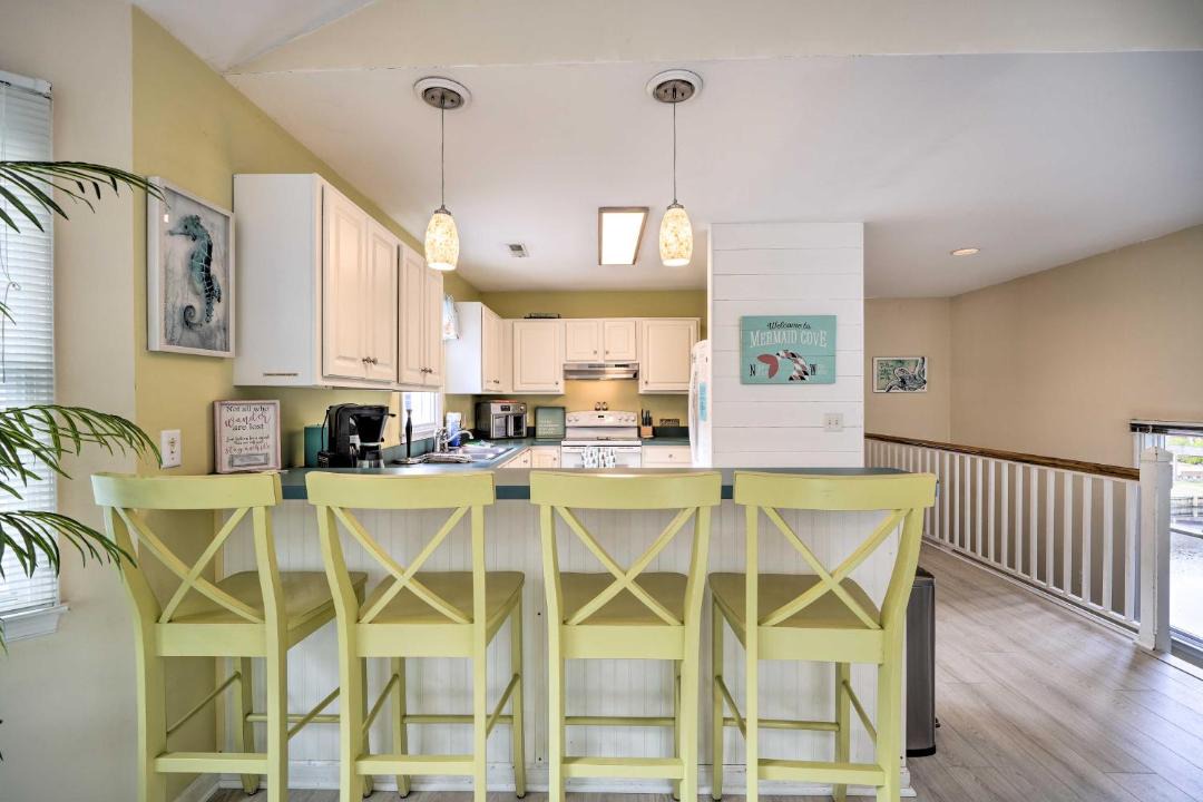 Photo of Kitchen in Corolla Light