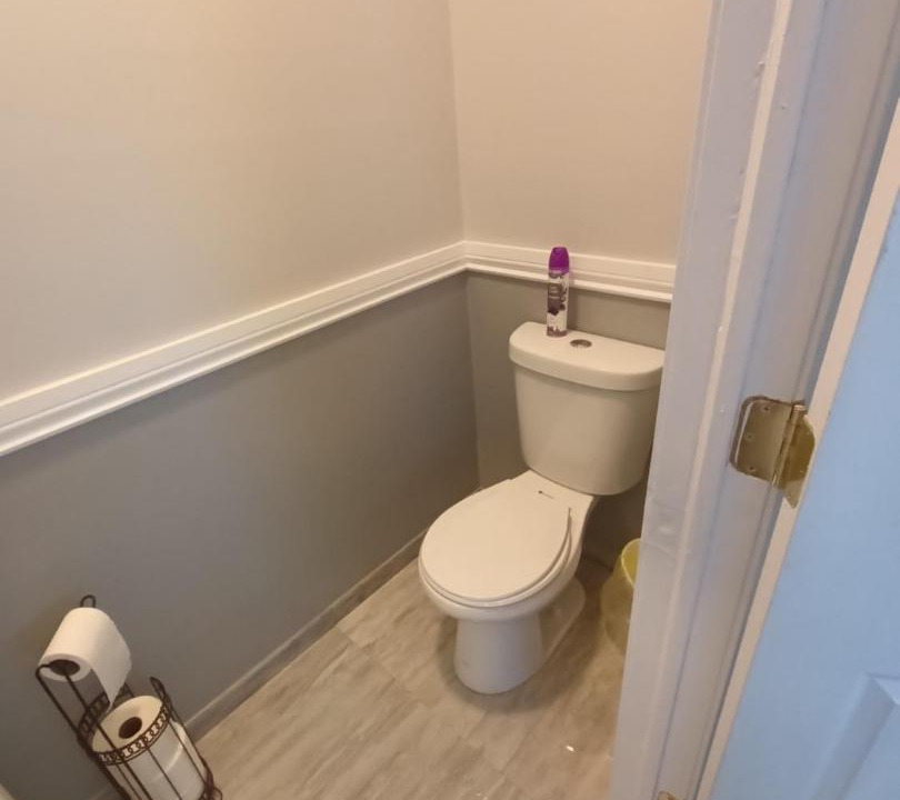 Photo of Bathroom in Front Park