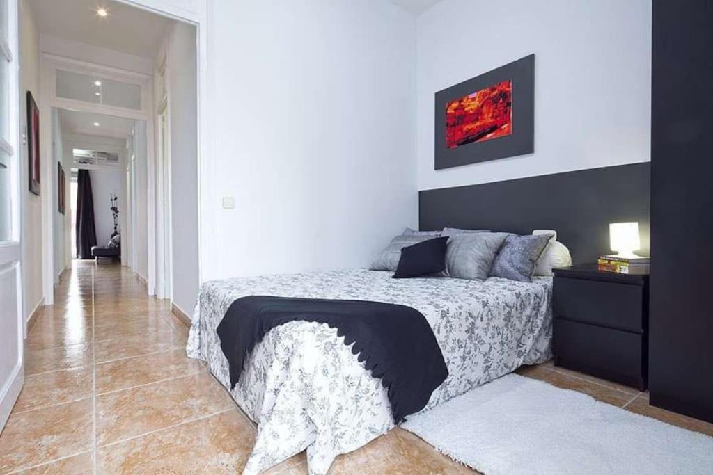 Photo of Bedroom in El Camp de l'Arpa del Clot