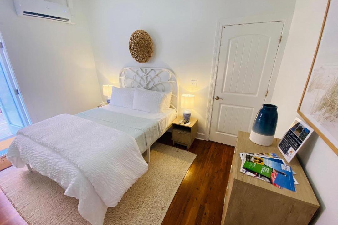 Photo of Bedroom in Pass-a-Grille Historic District