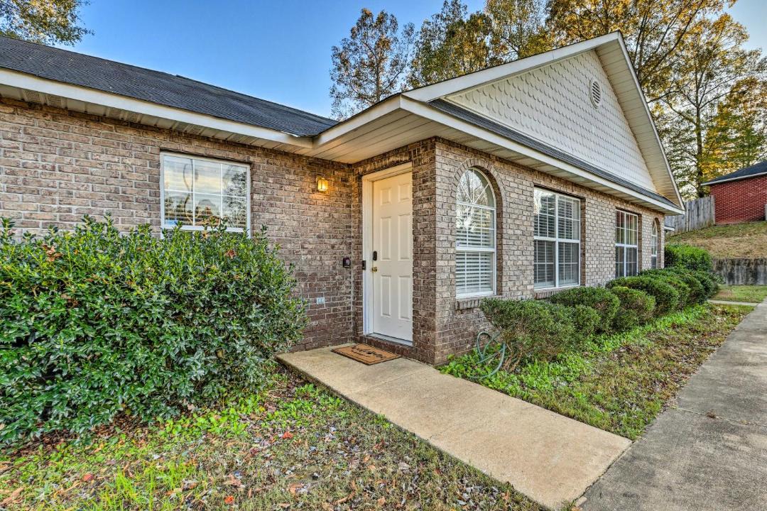 Photo of Buildings in Longleaf Crossing