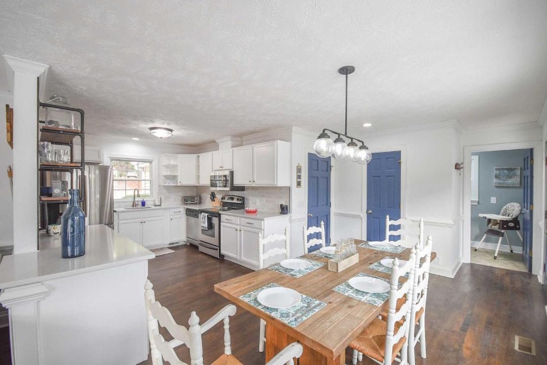 Photo of Kitchen in Olivia