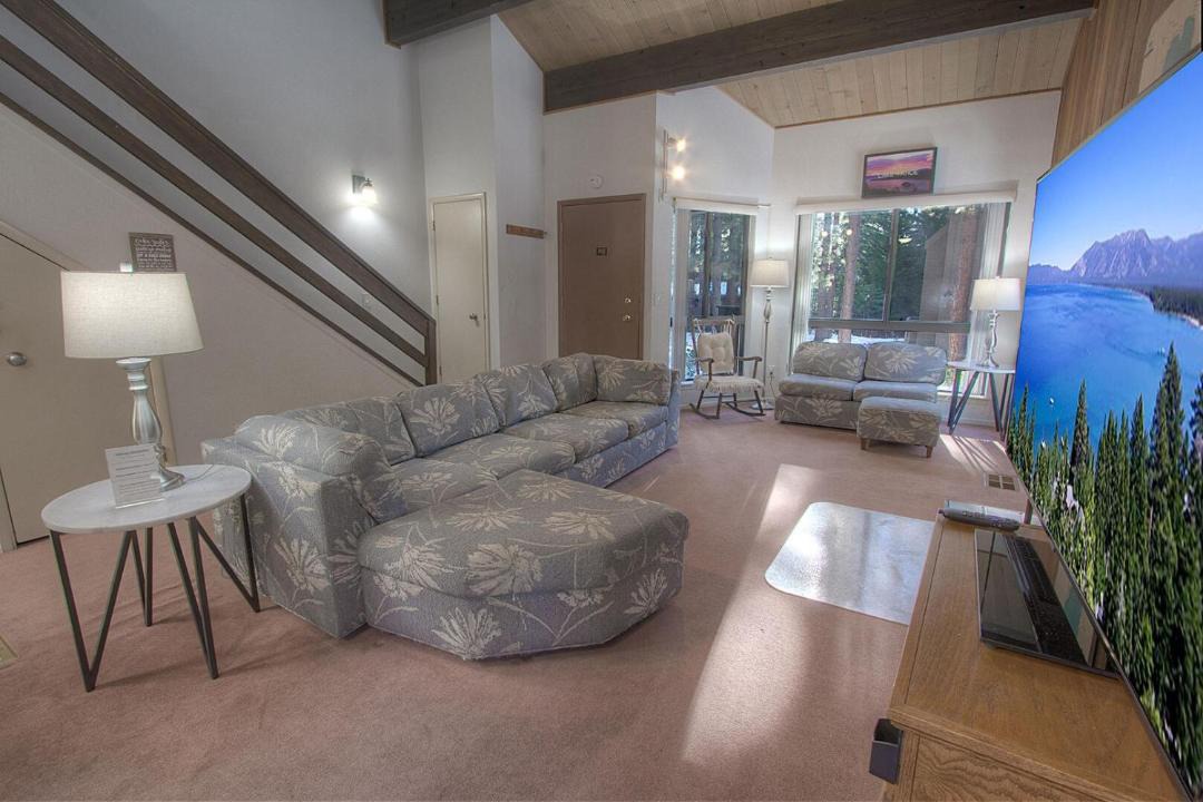 Photo of Livingroom in Incline Village