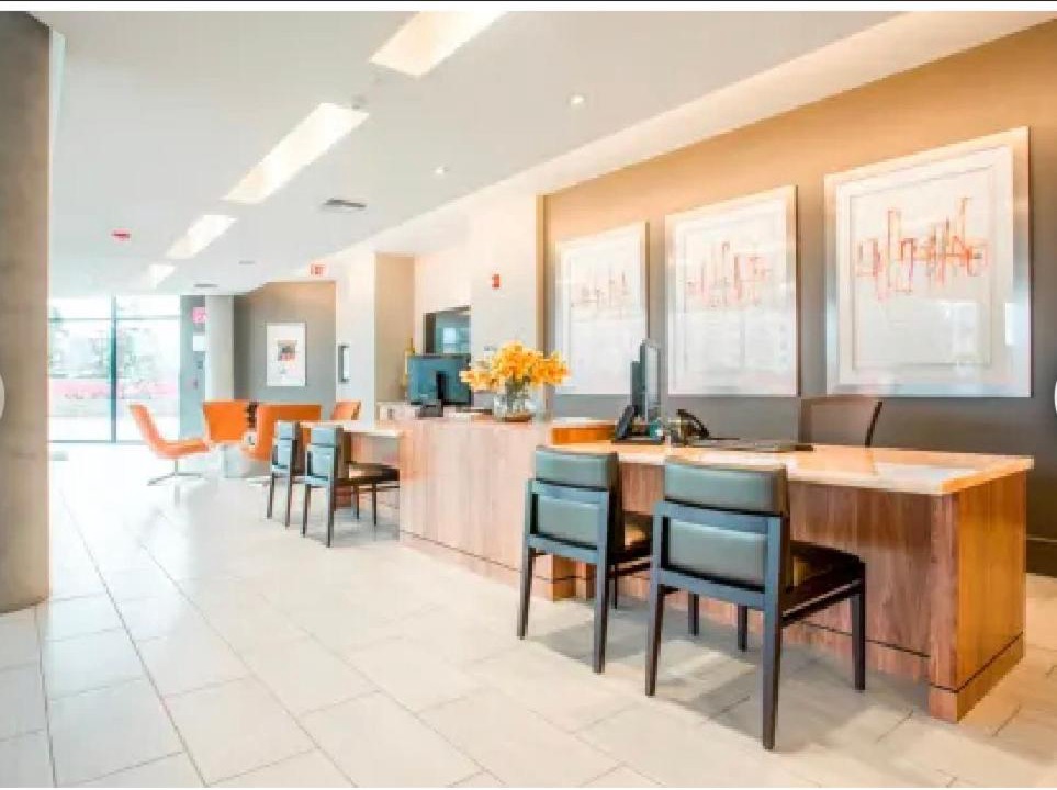 Photo of Livingroom in Warner Center