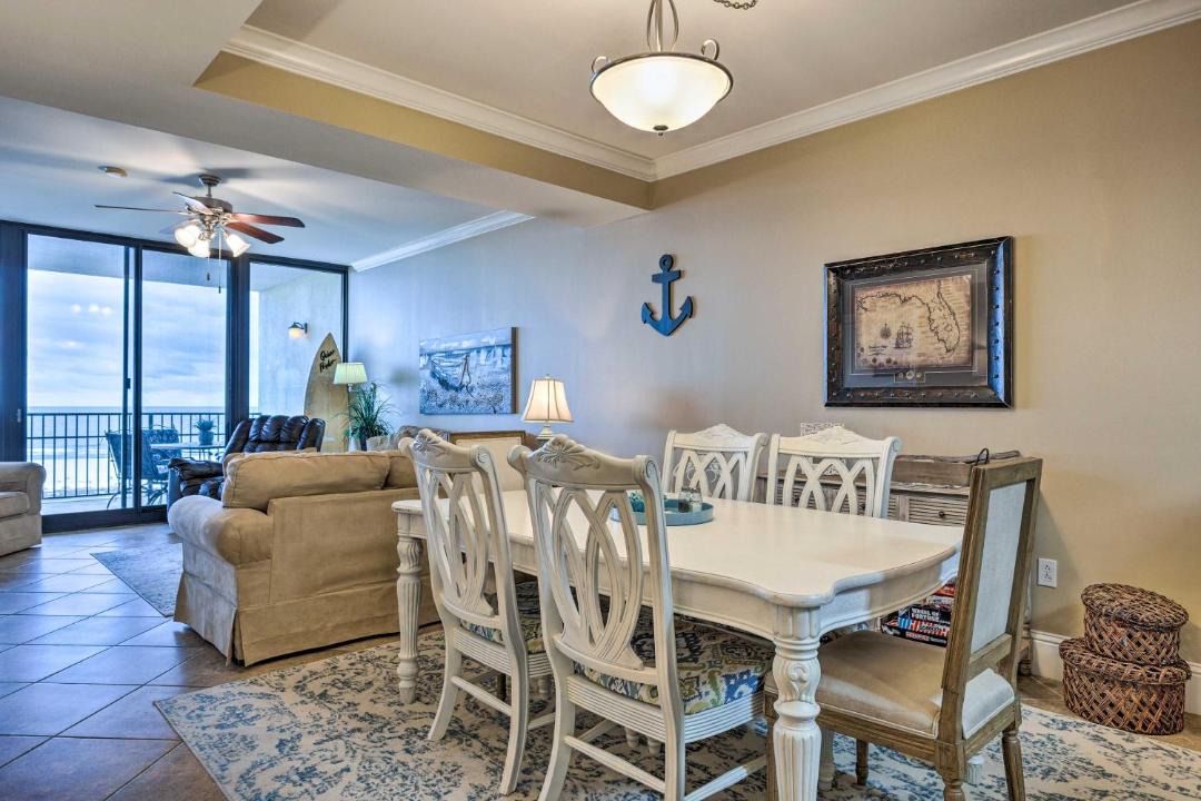 Photo of Livingroom in Dauphin Island