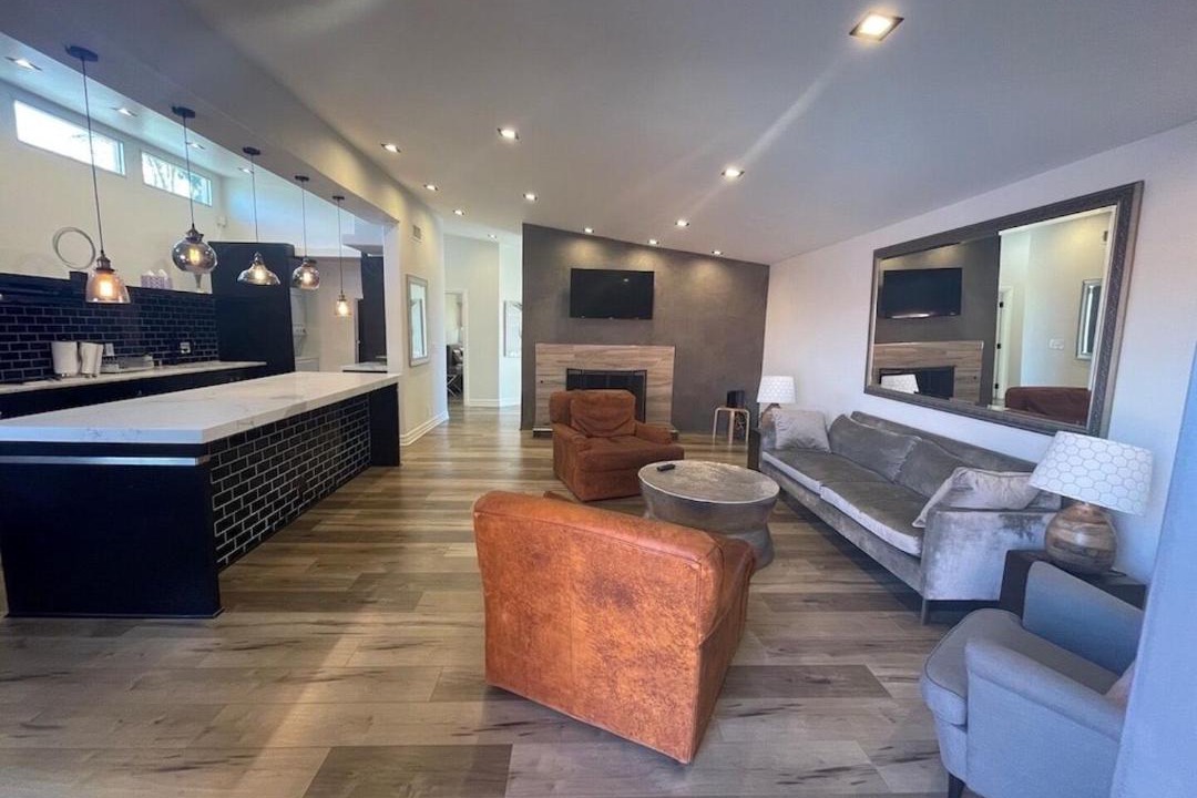 Photo of Livingroom in Melrose