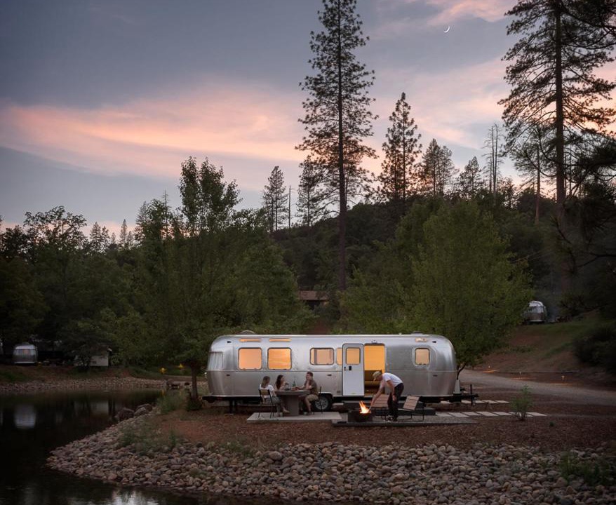 Photo of Others in Mariposa