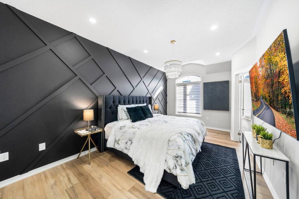 Photo of Bedroom in Hurontario