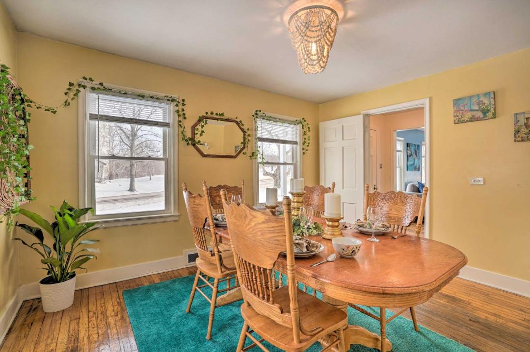 Photo of Livingroom in Minetto