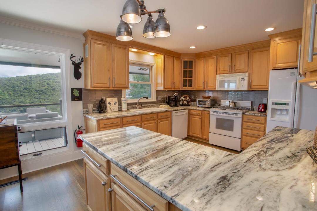 Photo of Kitchen in Seven Devils