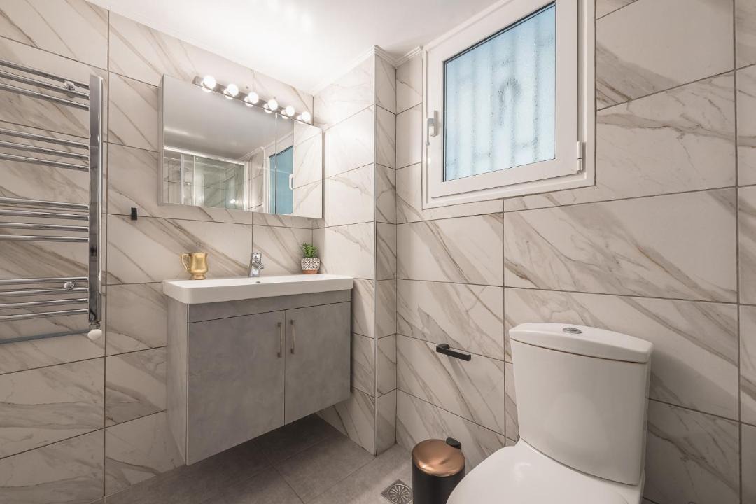 Photo of Bathroom in Petroupoli